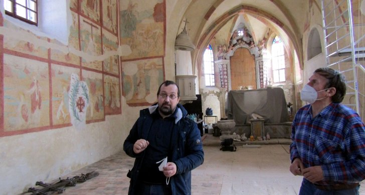 Šelemba_flossmann_prohlidka_kostela_Nepomyšl.jpg